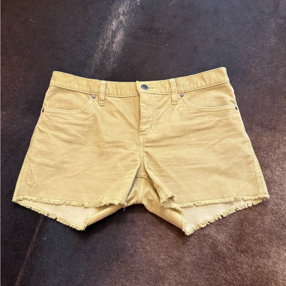 Carve shorts